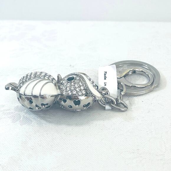 New KILLARNY CRYSTAL OWL Hearts Keychain Enamel Ireland Fob QVC Silver White - Picture 6 of 10